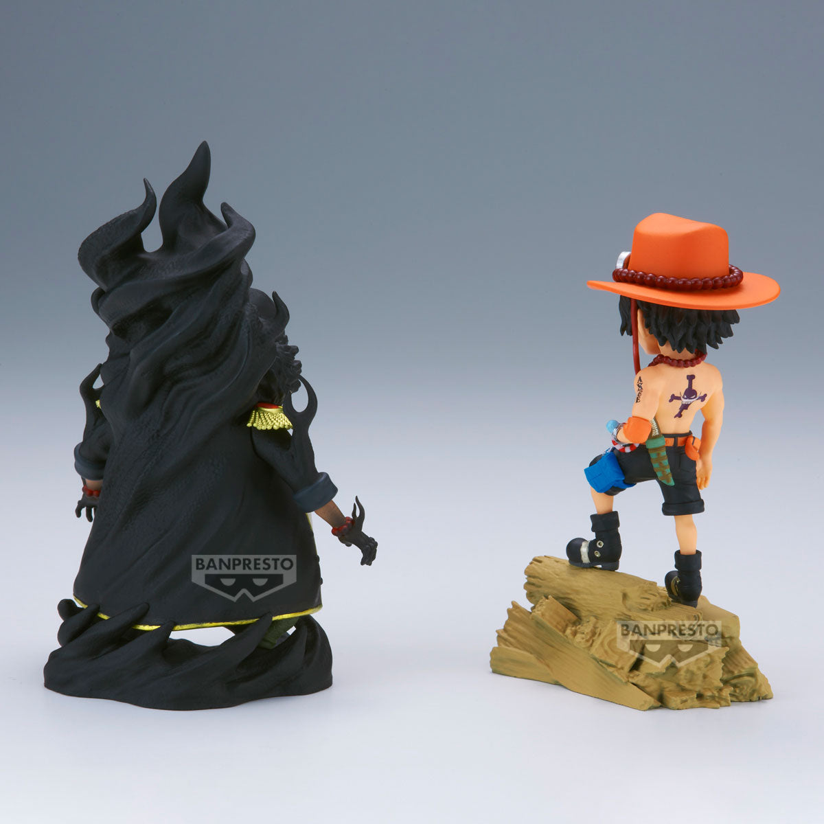 ONE PIECE WORLD COLLECTABLE FIGURE LOG STORIES-PORTGAS D.ACE VS MARSHALL D.TEACH-[PREORDER DOWNPAYMENT MAR 11 2025]